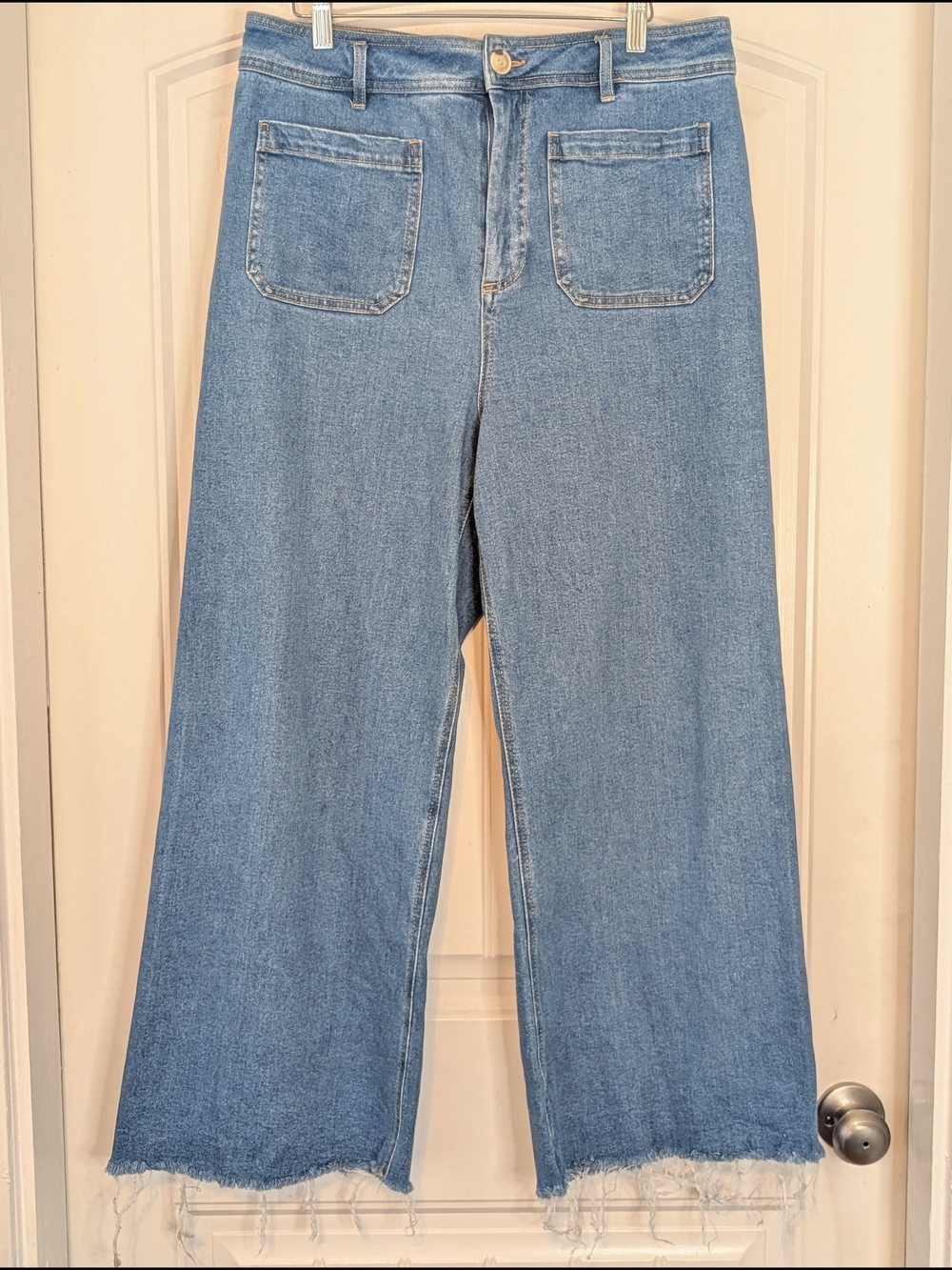 Every High Rise Wide Leg Cropped Denim Blue Jeans Front Pockets